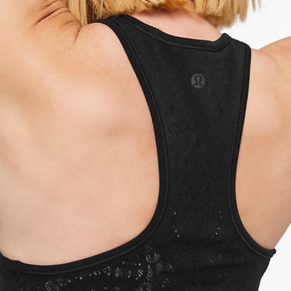 Lululemon Reveal Tank Black Size 4 - Picture 2 of 3
